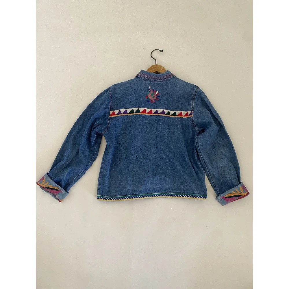 Chicos Denim Jacket Sz 1 Embellished Embroidered Birds & Floral Buffalo Button - Picture 12 of 16